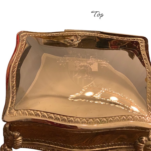 Royal Princess Vintage Lion Head Paw-Footed Silver Plate Jewelry Box. - Picture 3 of 6